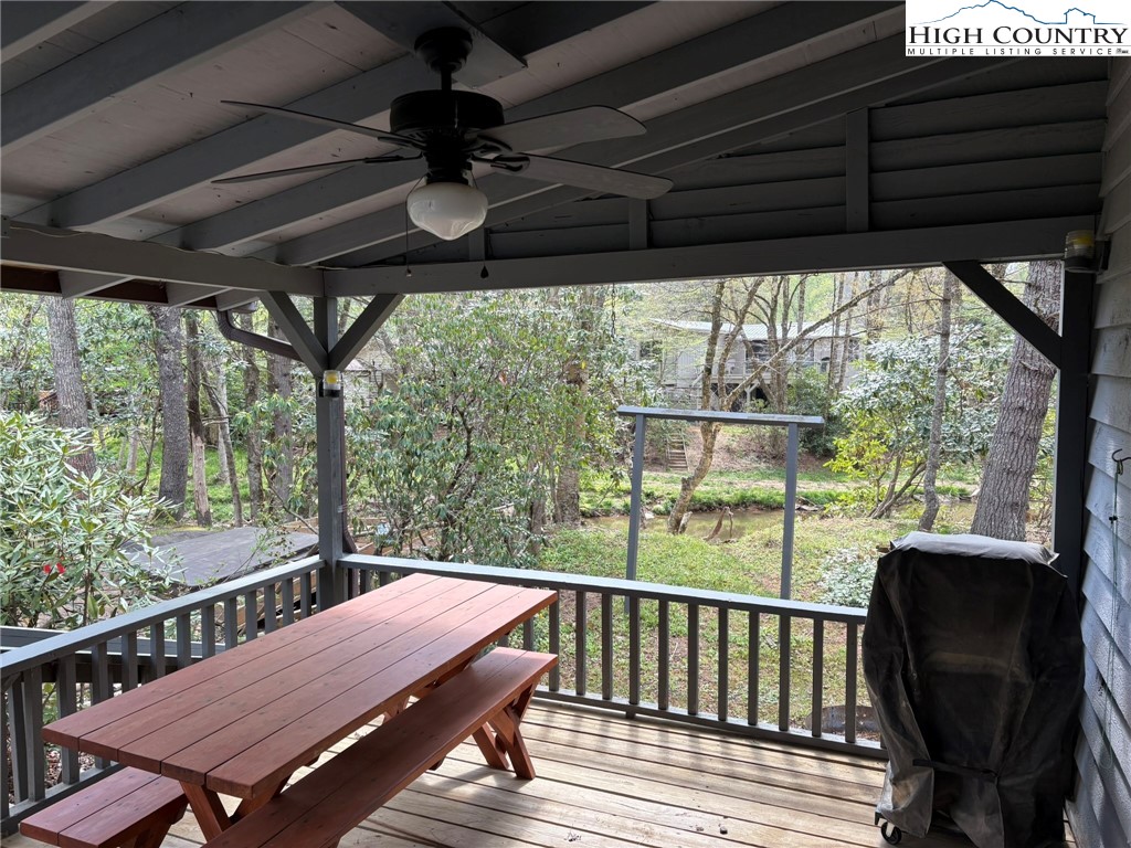 171 River Road Newland, NC 28657 - Photo 2 of 26 Gallery Image 2