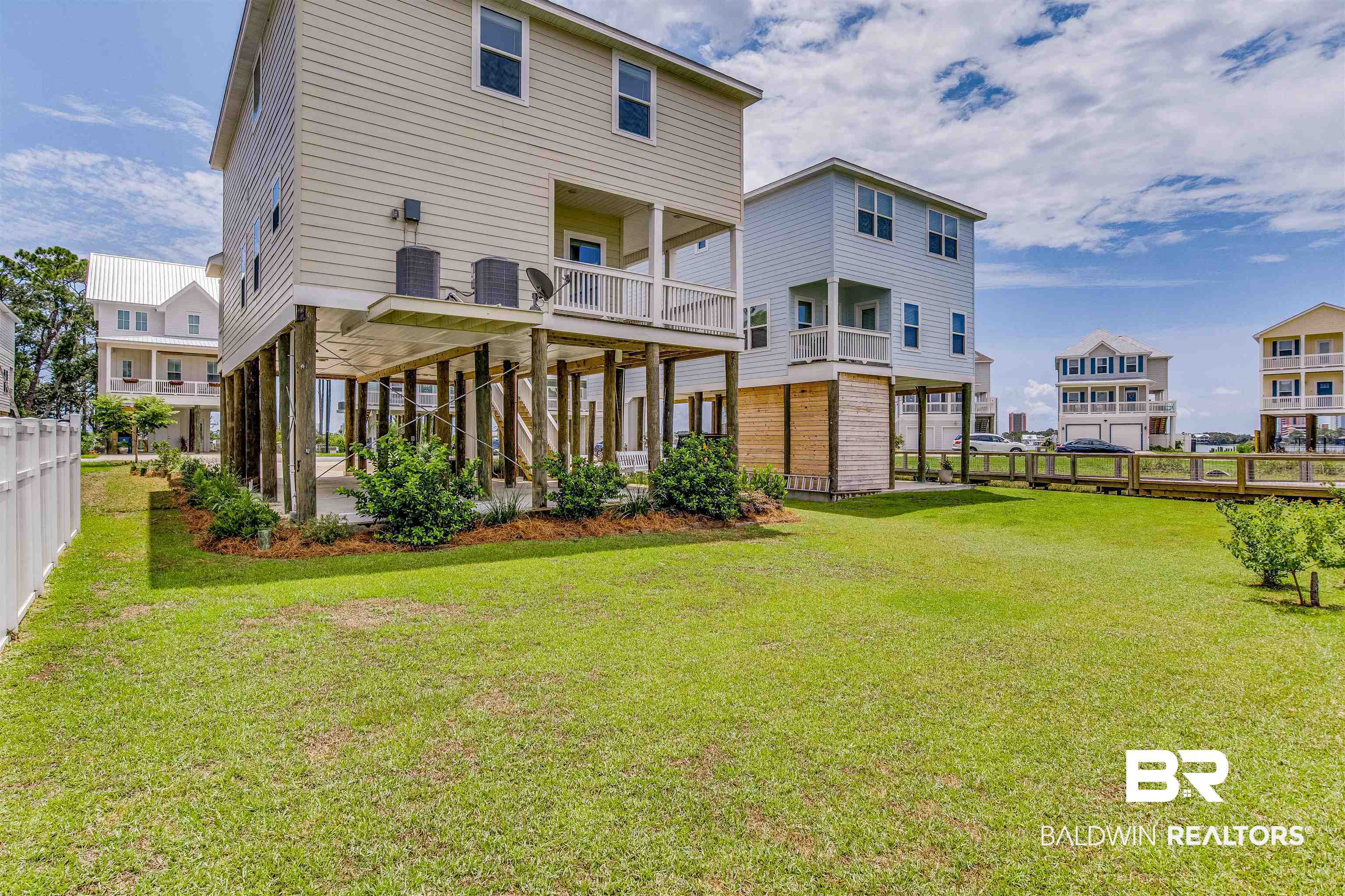 1247 Mako Loop Gulf Shores, AL 36542 - Photo 2 of 38