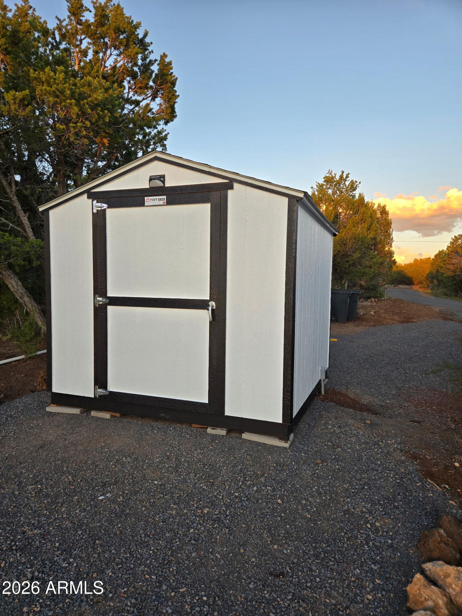 5 N3086 Show Low, AZ 85901 - Photo 2 of 6 3116295514960546657