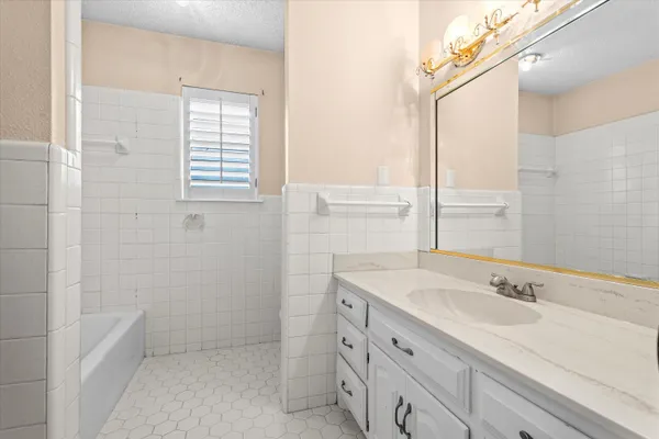 a bathroom with a bathtub