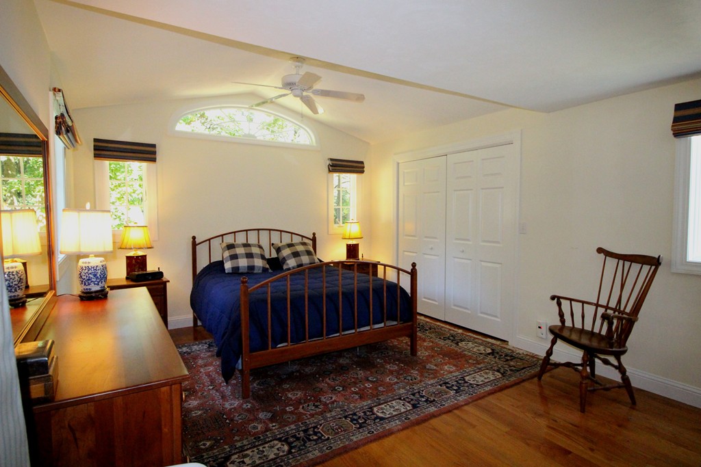 17 Bexley Road Framingham, MA 01702 - Photo 8 of 13 Gallery Image 8