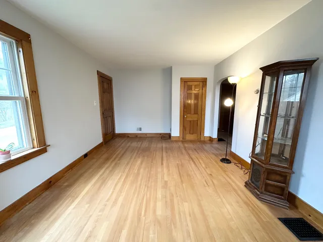 $299,900 | 6 Osgood Avenue, Claremont, NH 03743