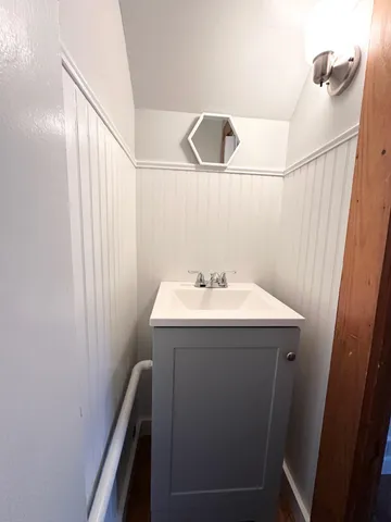 $299,900 | 6 Osgood Avenue, Claremont, NH 03743