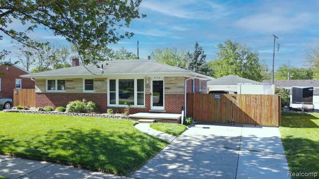 972 Juneau Road Ypsilanti, MI 48198 - Photo 1 of 1