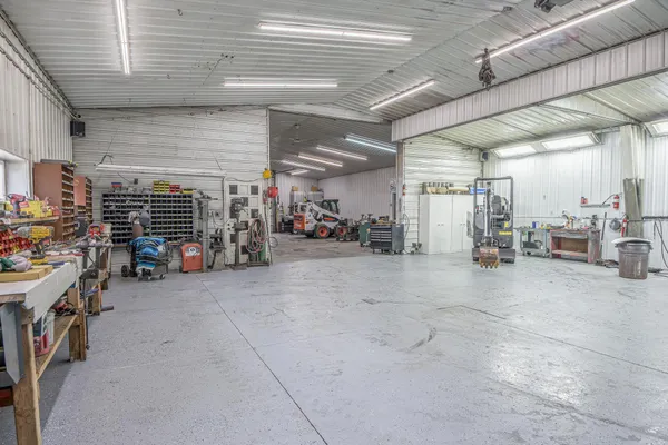 $699,999 | 43453 105th Avenue, Holdingford, MN 56340