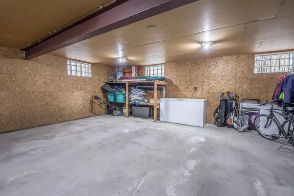 $699,999 | 43453 105th Avenue, Holdingford, MN 56340