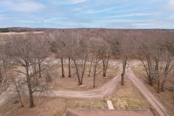 $699,999 | 43453 105th Avenue, Holdingford, MN 56340