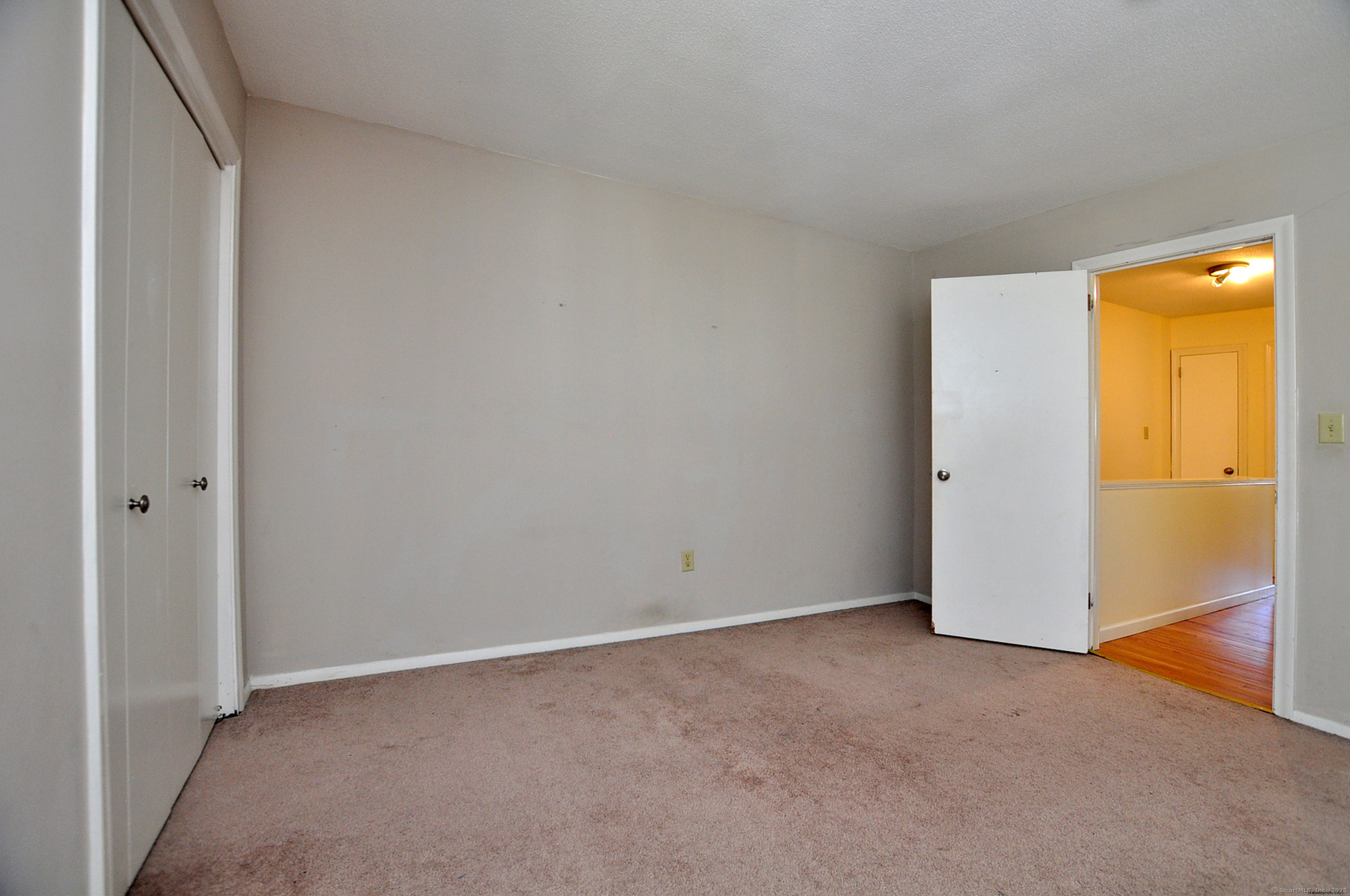 305 Timber Lane, Unit 305 Canton, CT 06019 - Photo 24 of 39 a view of an empty room