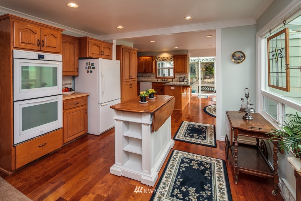 650 Loomis Trail Road Lynden, WA 98264 - Photo 6 of 25