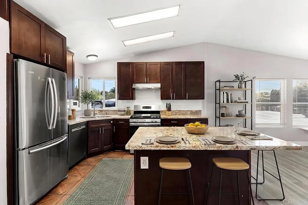 1638 Calavo Road, Unit SPC 39 Fallbrook, CA 92028 - Photo 17 of 40
