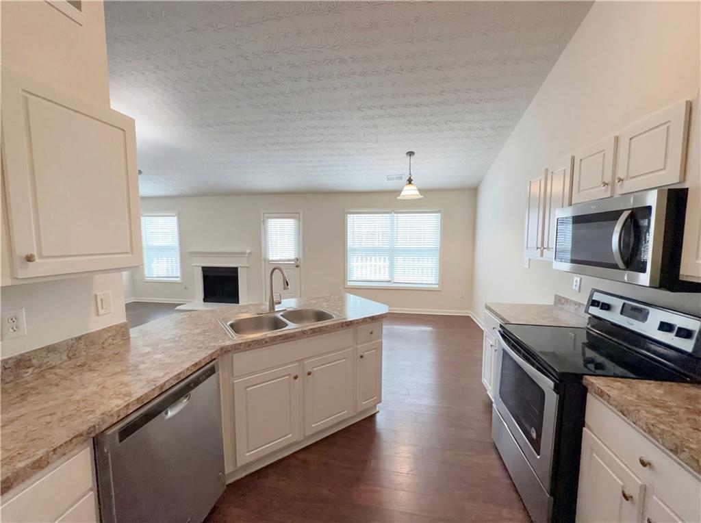 413 Jasmine Trail Athens, GA 30606 - Photo 2 of 19