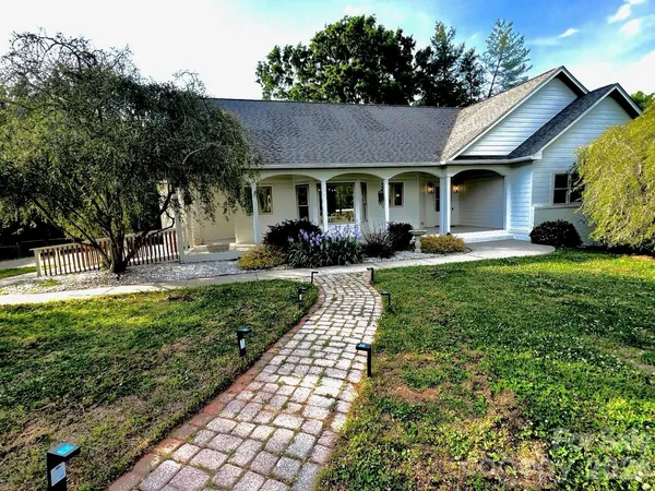 $799,000 | 13033 Asbury Chapel Road, Huntersville, NC 28078