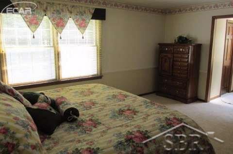 10740 Roedel Road Frankenmuth, MI 48734 - Photo 9 of 20 31287112-8.JPG