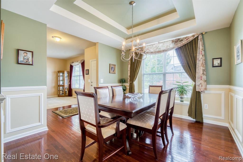 3751 Hogan Circle Rochester Hills, MI 48307 - Photo 8 of 47