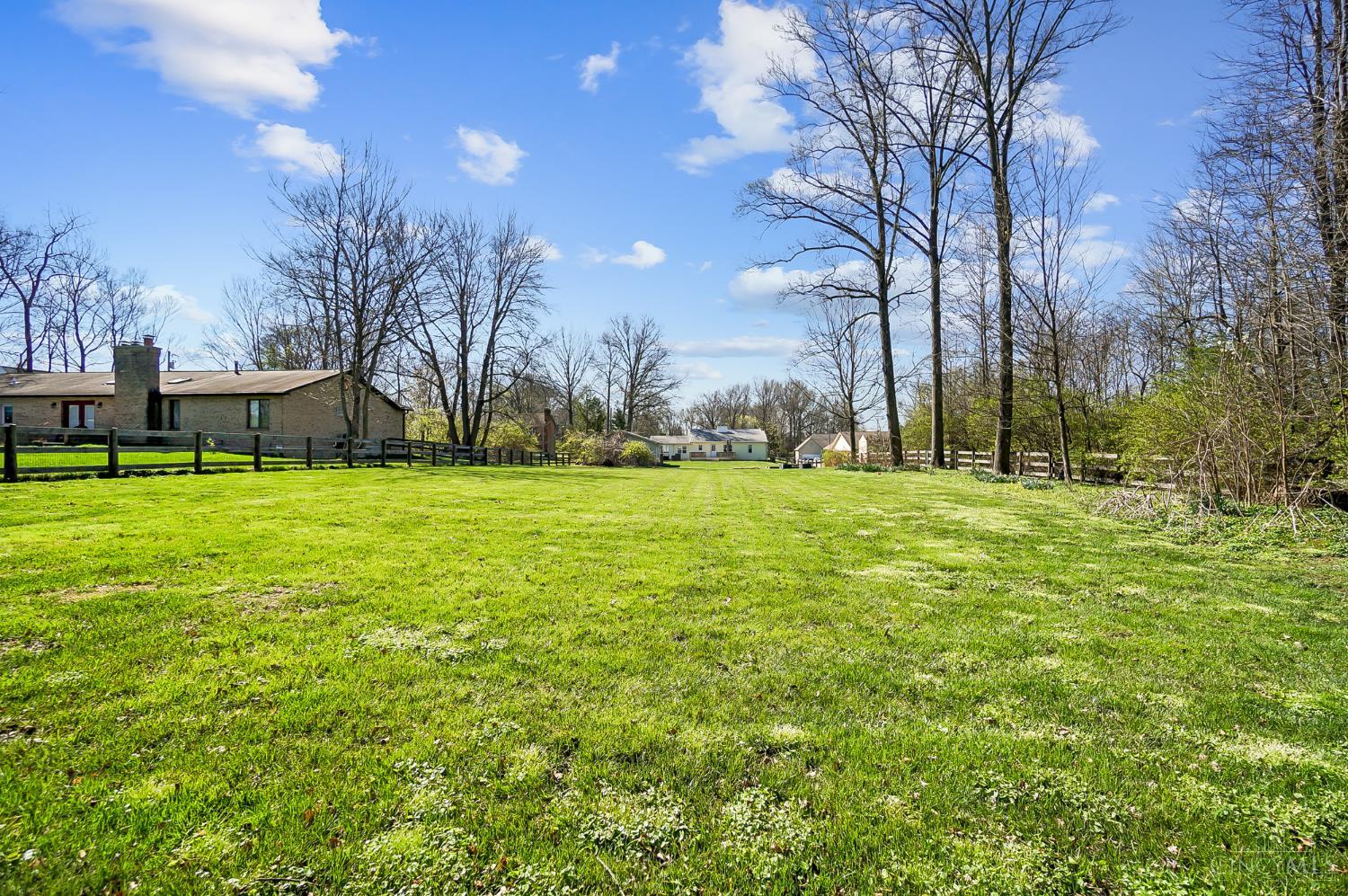 1014 Gaskins Road Cincinnati, OH 45245 - Photo 61 of 71