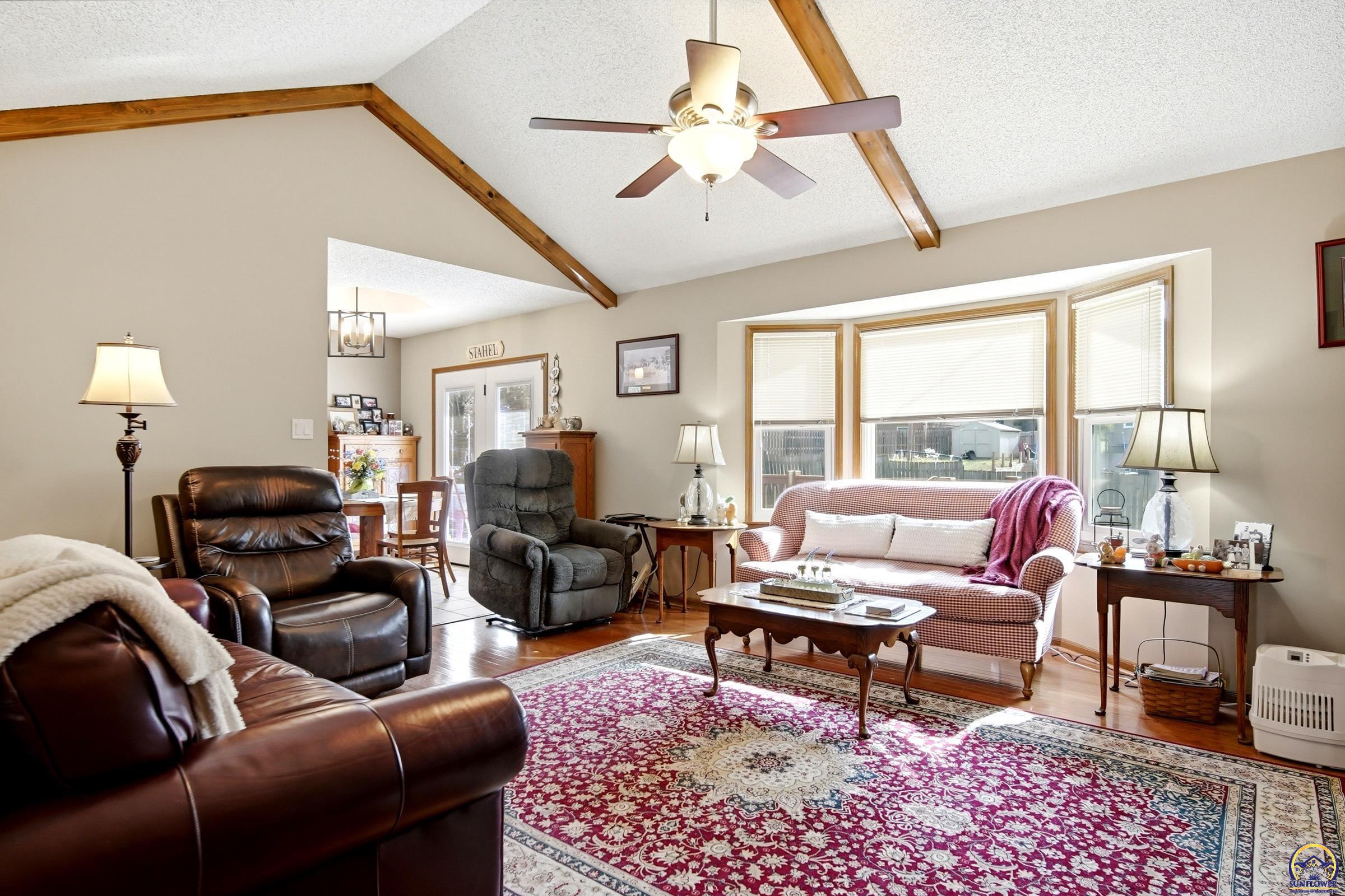 2732 Southwest Staffordshire Road Topeka, KS 66614 - Photo 2 of 20