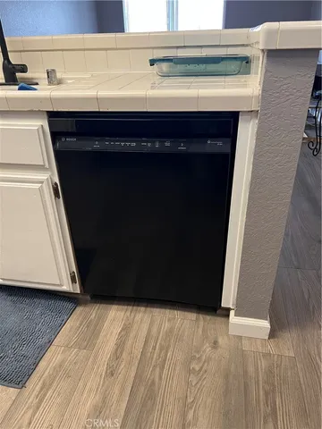 $2,000 | 11410 Dolan Avenue, Unit 315, Downey, CA 90241