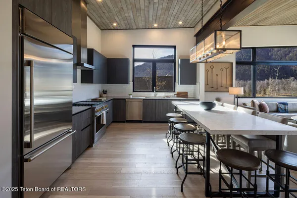 $5,295,000 | 14135 Drake Drive, Jackson, WY 83001