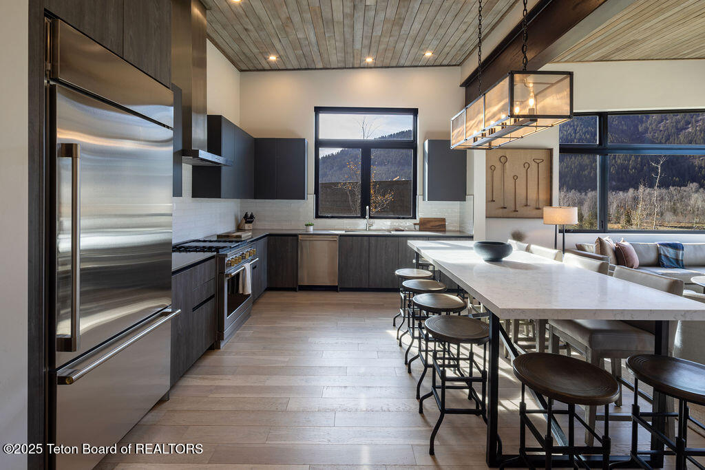 14135 Drake Drive Jackson, WY 83001 - Photo 13 of 35 Kitchen