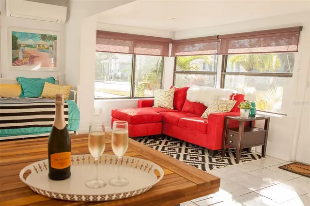 $549,000 | 839 3rd Street North, Safety Harbor, FL 34695