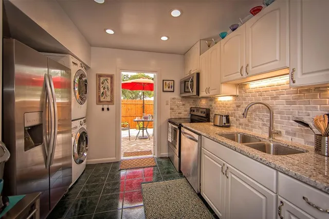 $549,000 | 839 3rd Street North, Safety Harbor, FL 34695