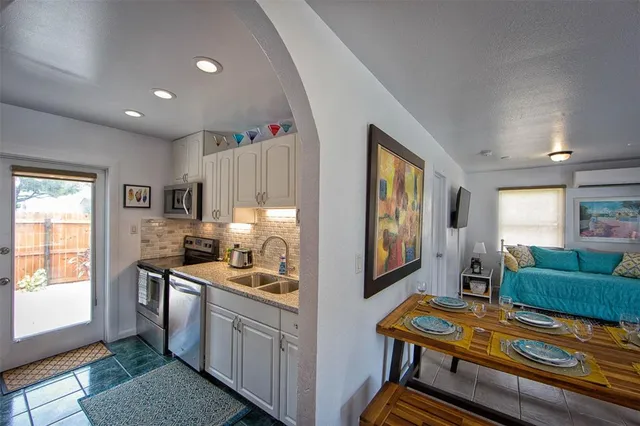 $549,000 | 839 3rd Street North, Safety Harbor, FL 34695