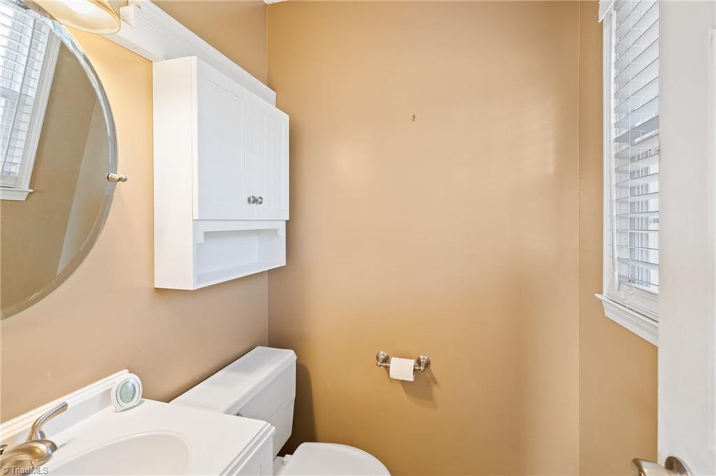 383 Shady Grove Road Eden, NC 27288 - Photo 22 of 31 Gallery Image 22