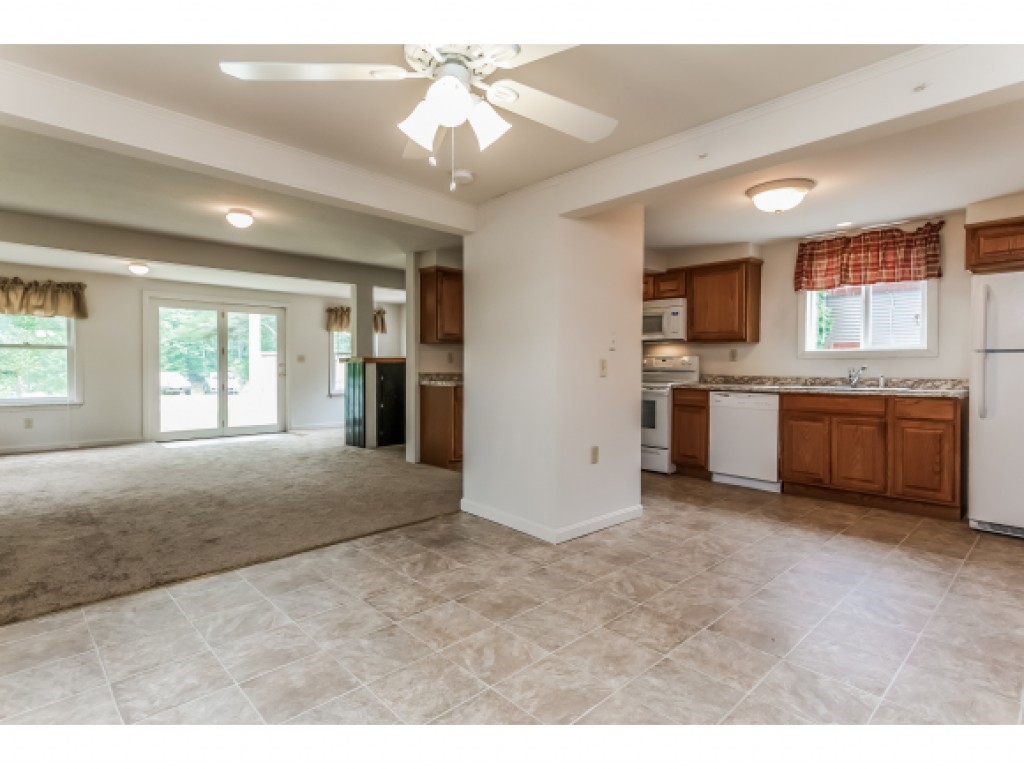 71 River Road Concord, NH 03303 - Photo 14 of 35