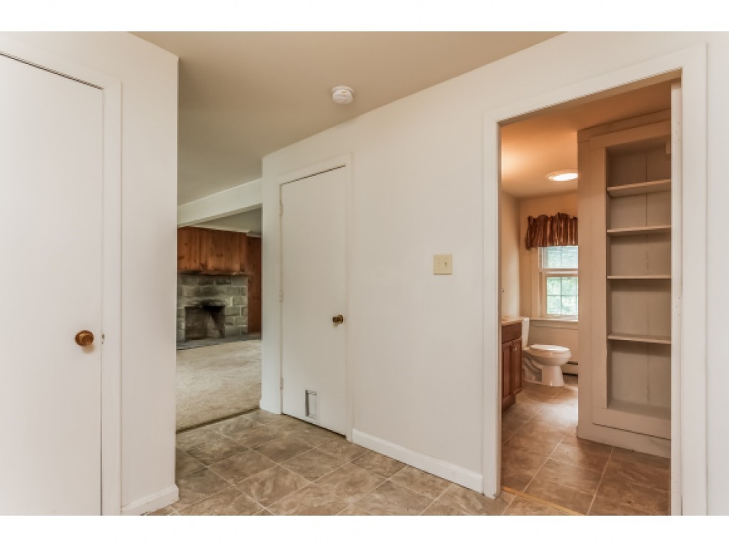 71 River Road Concord, NH 03303 - Photo 15 of 35