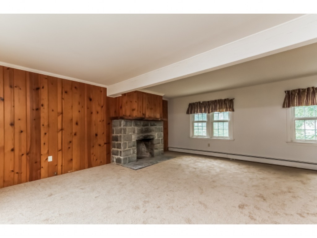 71 River Road Concord, NH 03303 - Photo 17 of 35