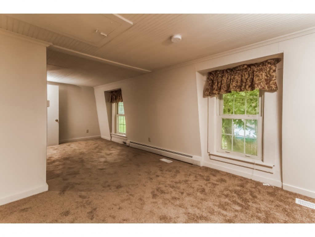 71 River Road Concord, NH 03303 - Photo 27 of 35
