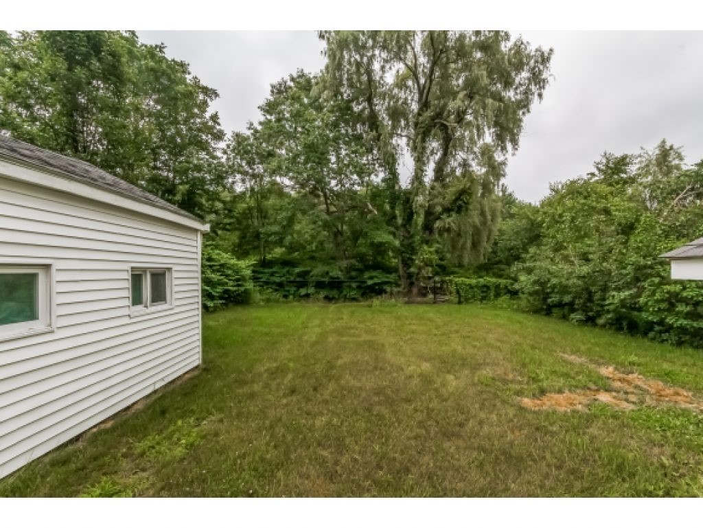 71 River Road Concord, NH 03303 - Photo 32 of 35