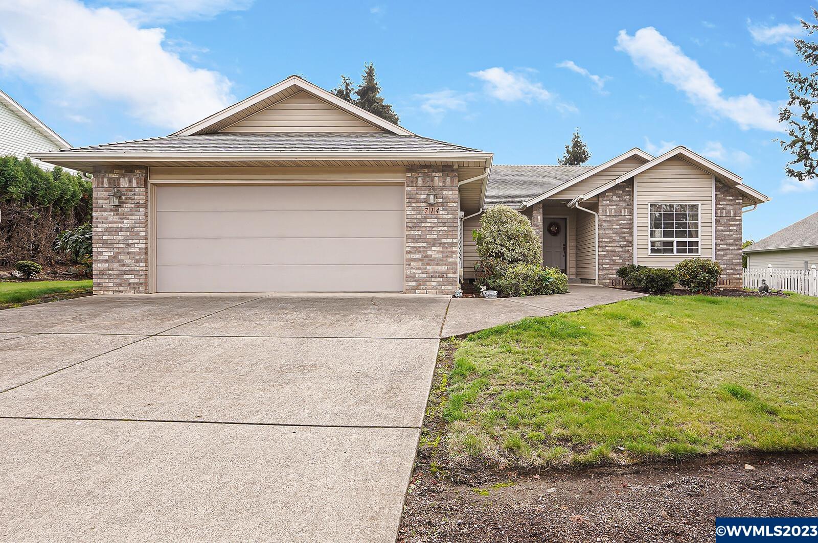 714 Southwest 8th Street Sublimity, OR 97385 - Photo 4 of 41 Gallery Image 4