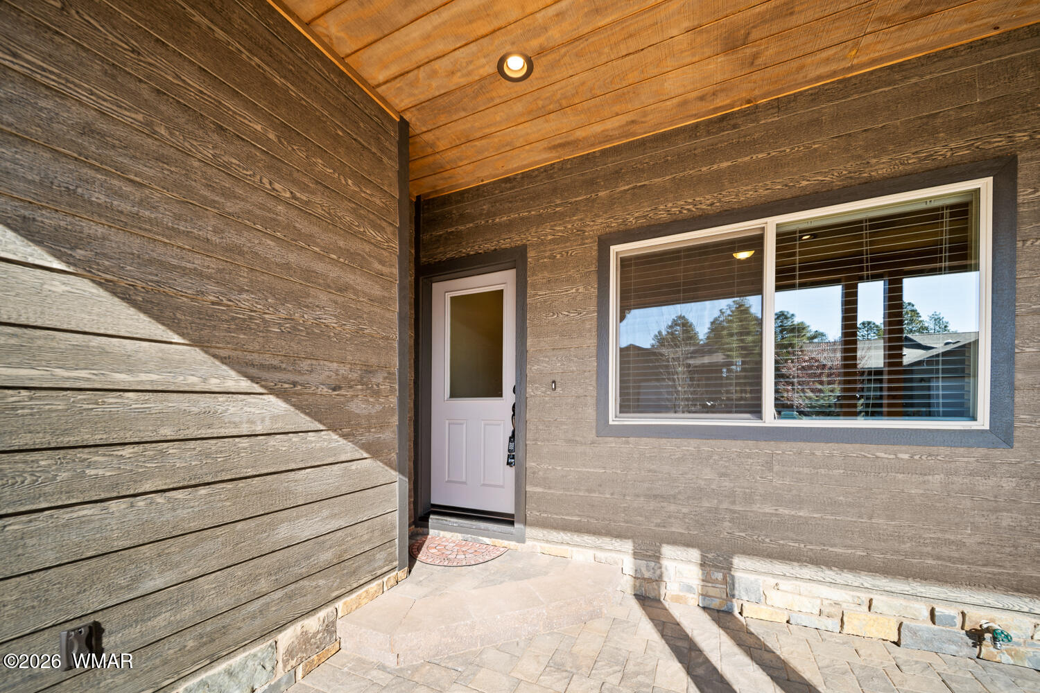 5859 Apollo Way Lakeside, AZ 85929 - Photo 32 of 35 a view of a house with a balcony