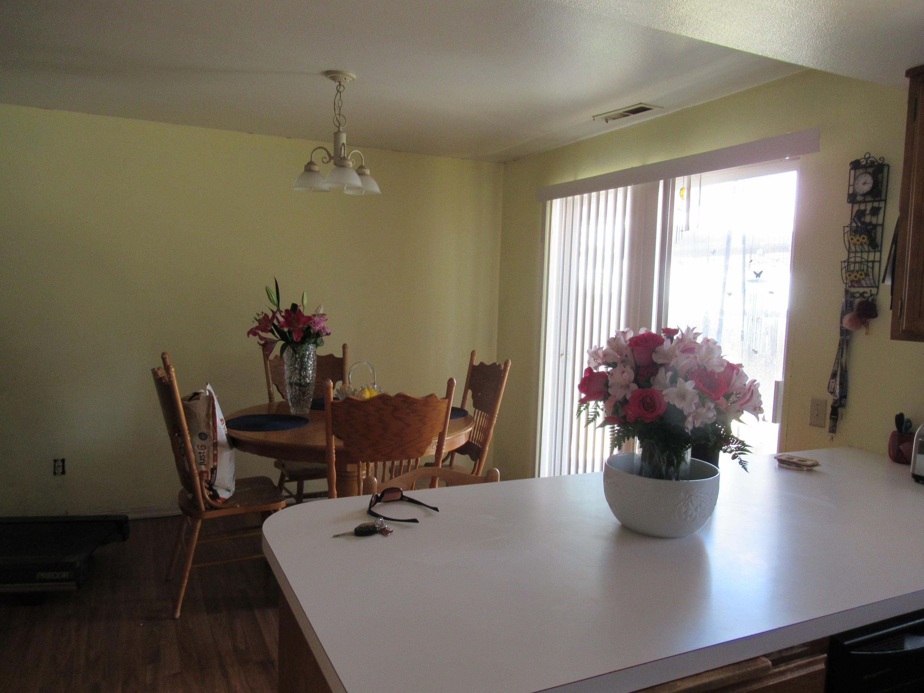 525 Mace Road Medford, OR 97501 - Photo 5 of 8 IMG_0516