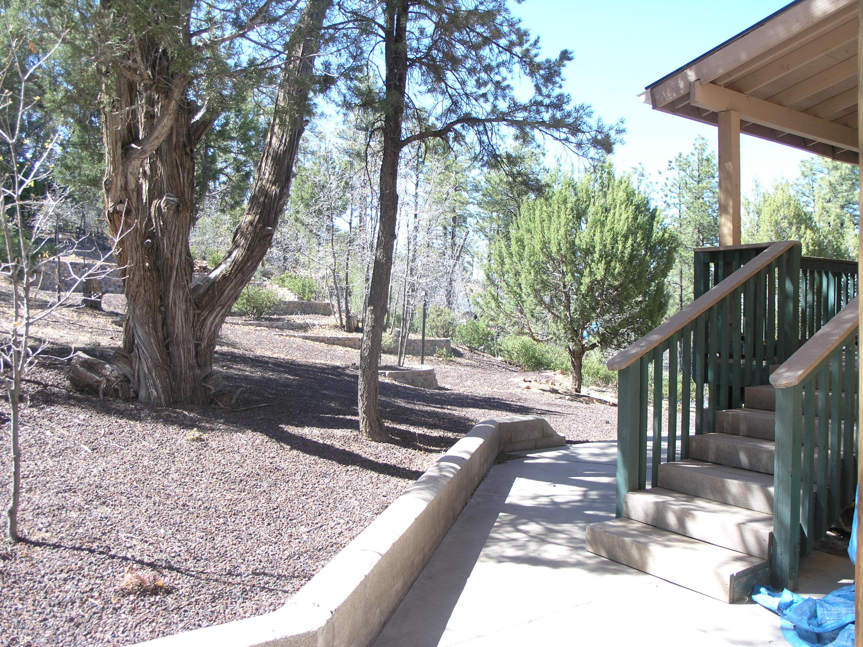 988 Buckhorn Road Show Low, AZ 85901 - Photo 11 of 33 Gallery Image 11