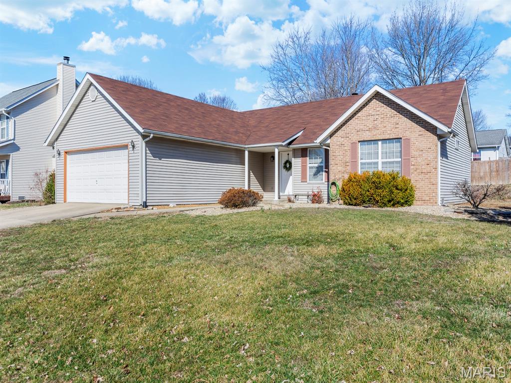 3219 Cloverridge Lane Shiloh, IL 62221 - Photo 2 of 32