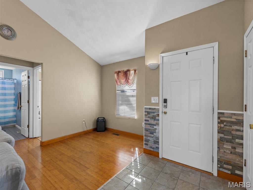 3219 Cloverridge Lane Shiloh, IL 62221 - Photo 10 of 32