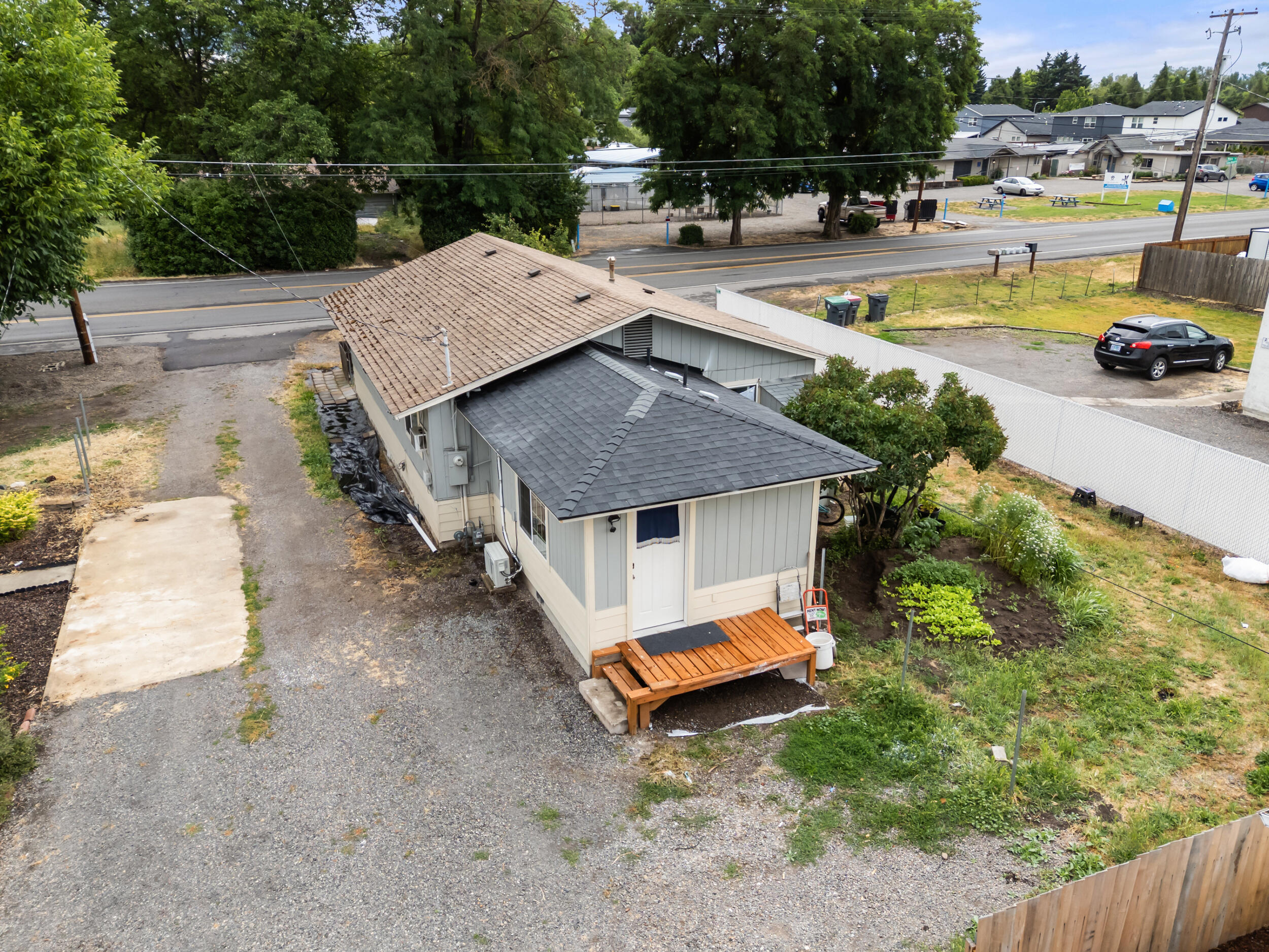 2921 Table Rock Road Medford, OR 97501 - Photo 6 of 15 16_2921 table rock rd-drone-08