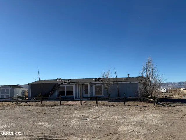 $299,900 | 20 Miley Lane, Yerington, NV 89447