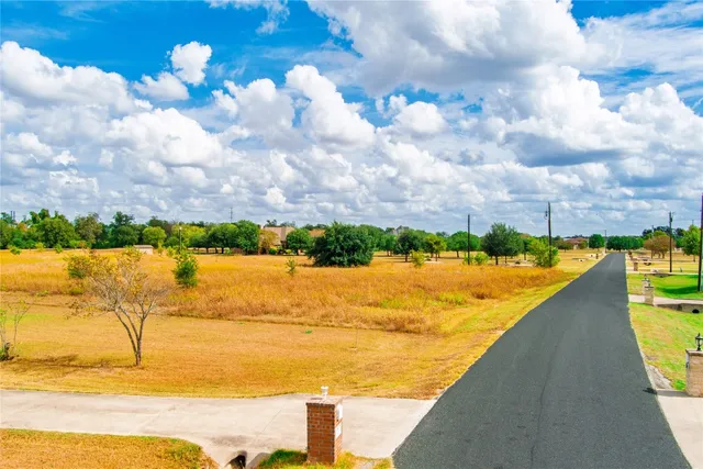 $1,100,000 | 159 Brushy Creek Trail, Hutto, TX 78634