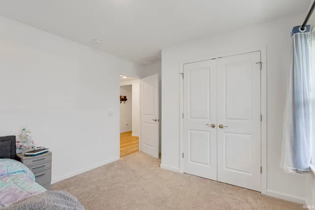 $289,900 | 1399 Livingston Lks Way, Fort Wayne, IN 46818