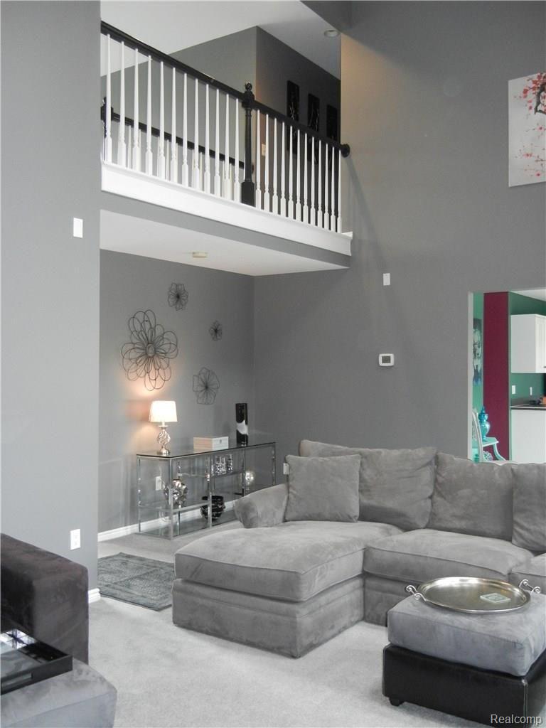 17959 Rocco Drive Macomb, MI 48044 - Photo 9 of 25 lr1.JPG
