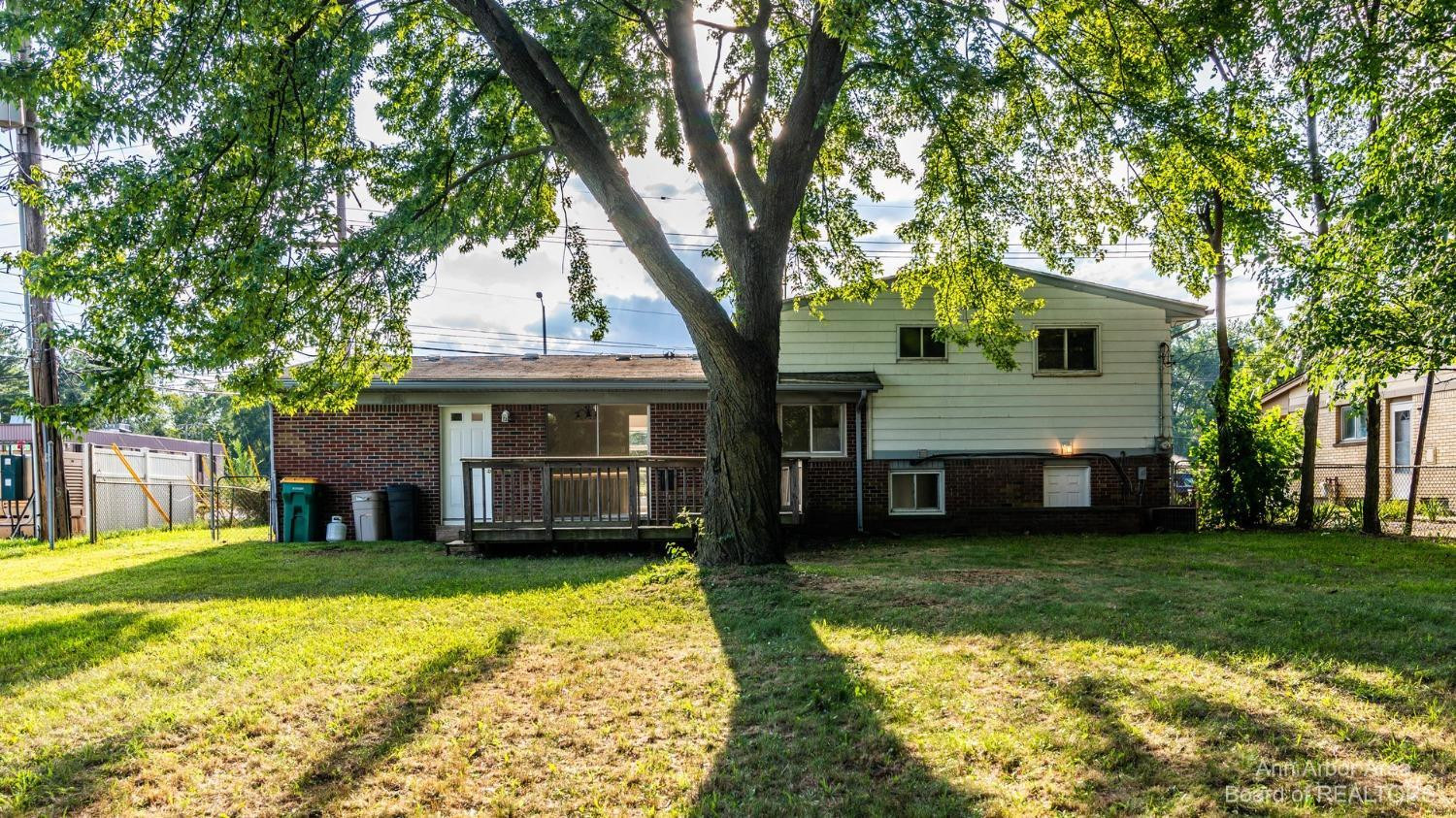 20802 Farmington Road Farmington, MI 48336 - Photo 8 of 47 Photo 8