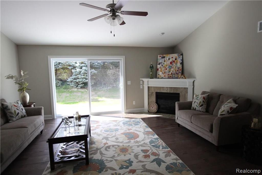 1902 Egret Point, Unit 30 Howell, MI 48843 - Photo 4 of 16 Gallery Image 4
