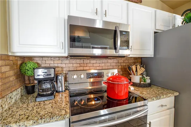 $339,900 | 3339 Cherrybrook Drive, Jamestown, NC 27282