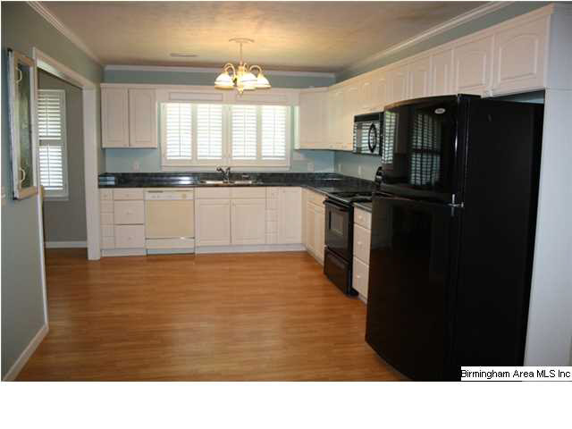 815 Hollingsworth Road Jacksonville, AL 36265 - Photo 6 of 29