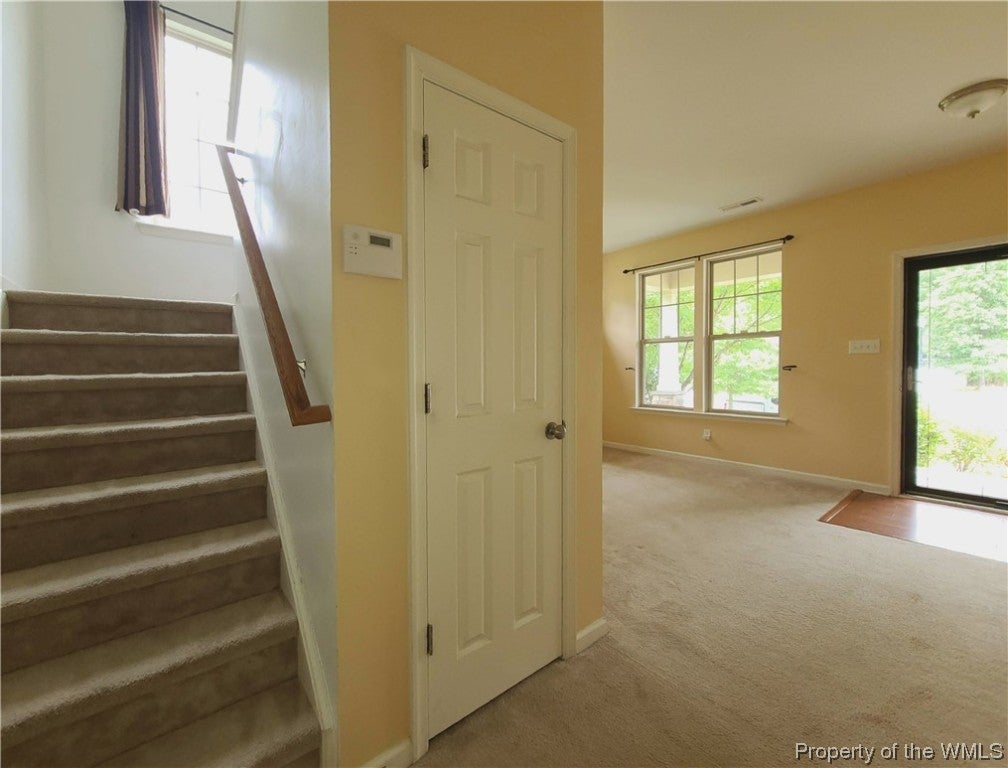204 Foster Road Yorktown, VA 23690 - Photo 10 of 20 Gallery Image 10