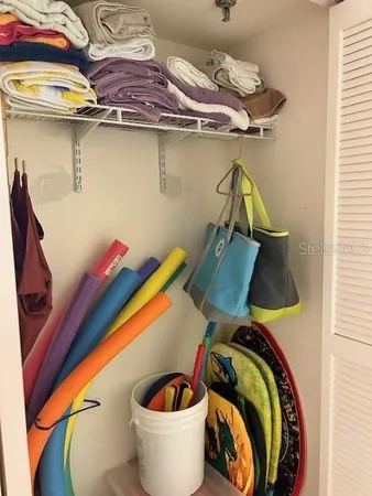 $2,700 | 1095 Gulf Of Mexico Drive, Unit 104, Longboat Key, FL 34228