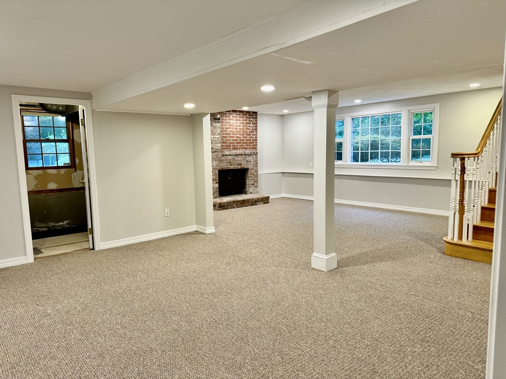 9 Brooks Road, Unit 9 Sudbury, MA 01776 - Photo 26 of 28